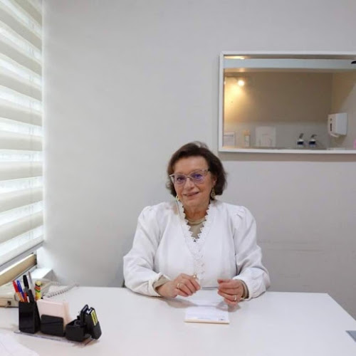 Opiniones de Dra. Arlene Jacial Ellis, Dermatólogo en La Reina - Dermatólogo