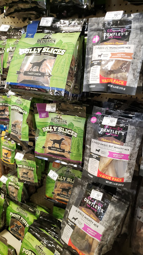 Pet Supply Store «PetSmart», reviews and photos, 6590 20th St, Vero Beach, FL 32966, USA