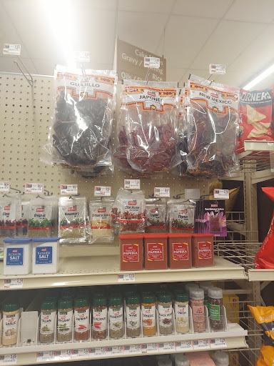 Grocery Store «Food Lion», reviews and photos, 2432 S 17th St, Wilmington, NC 28401, USA