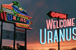 Uranus Missouri Towne Center image