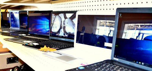 Pawn Shop «P&A Pawn And Gun», reviews and photos, 150 1st Ave E, Hendersonville, NC 28792, USA