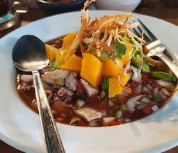 Tres Caprichos de Don Bely photo