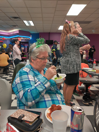 Bowling Alley «Mouse Trap Lanes», reviews and photos, 2051 Dennisville-Petersburg Rd, Woodbine, NJ 08270, USA