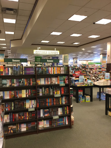 Book Store «Barnes & Noble Booksellers West Side», reviews and photos, 3701 Ellison Dr NW, Albuquerque, NM 87114, USA