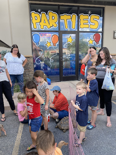 Recreation Center «Kangaroo Zoo», reviews and photos, 513 W 700 S, Pleasant Grove, UT 84062, USA