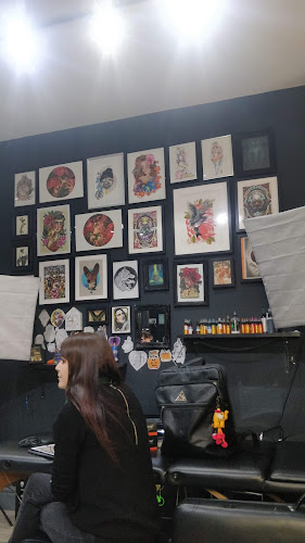 Comments and reviews of Thirteen Familia Custom Tattoo