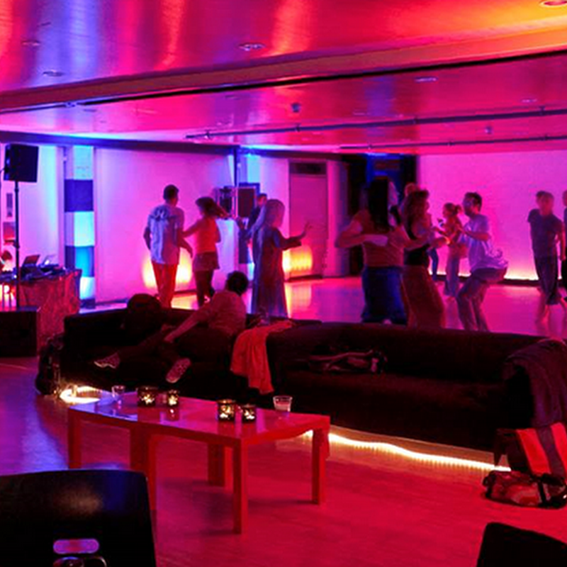 BARFUSS-disco c/o Alte Kaserne Kulturzentrum