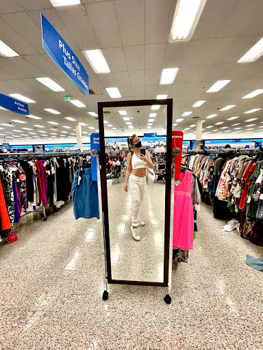 Clothing Store «Ross Dress for Less», reviews and photos, 1119 Industrial Rd, San Carlos, CA 94070, USA