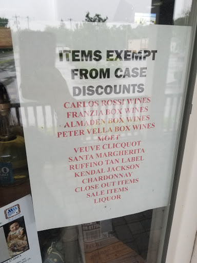 Liquor Store «Hennessy Wine & Liquor», reviews and photos, 6 Depot St, Washingtonville, NY 10992, USA