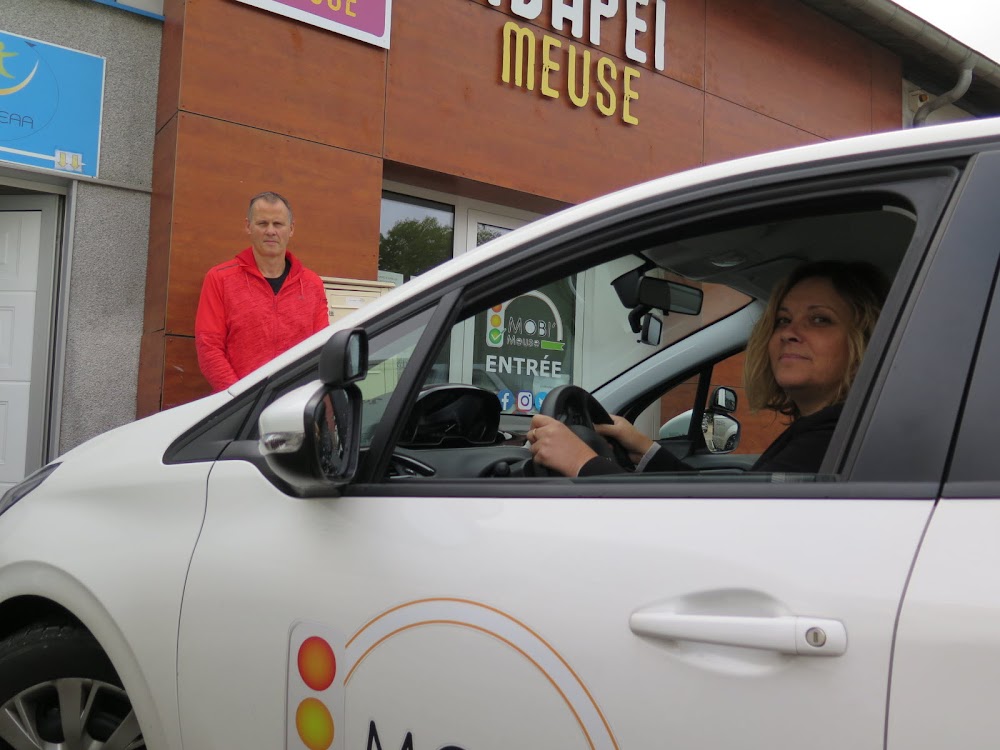 photo de l'auto ecole Mobimeuse - ADAPEIM