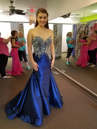 Bridal Shop «Potomac Bridals - Hagerstown Bridal, Prom, Tuxedo, Special Occasions», reviews and photos, 710 Dual Hwy, Hagerstown, MD 21740, USA