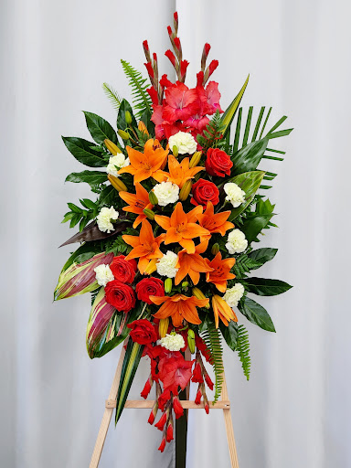 Bixby Knolls Florist image