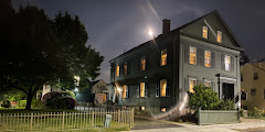 Lizzie Borden House (A Bed and Breakfast & Museum)