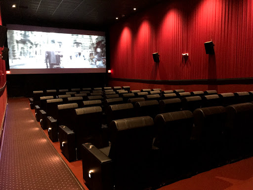 Movie Theater «Apple Cinemas Waterbury», reviews and photos, 920 Wolcott St, Waterbury, CT 06705, USA