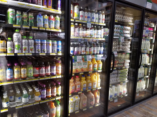 Gourmet Grocery Store «Yes! Organic Market Capitol Hill», reviews and photos, 410 8th St SE, Washington, DC 20003, USA