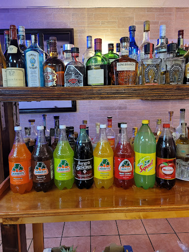 Grocery Store «Laguna Grocery Store», reviews and photos, 962 S Lake Blvd, Mahopac, NY 10541, USA