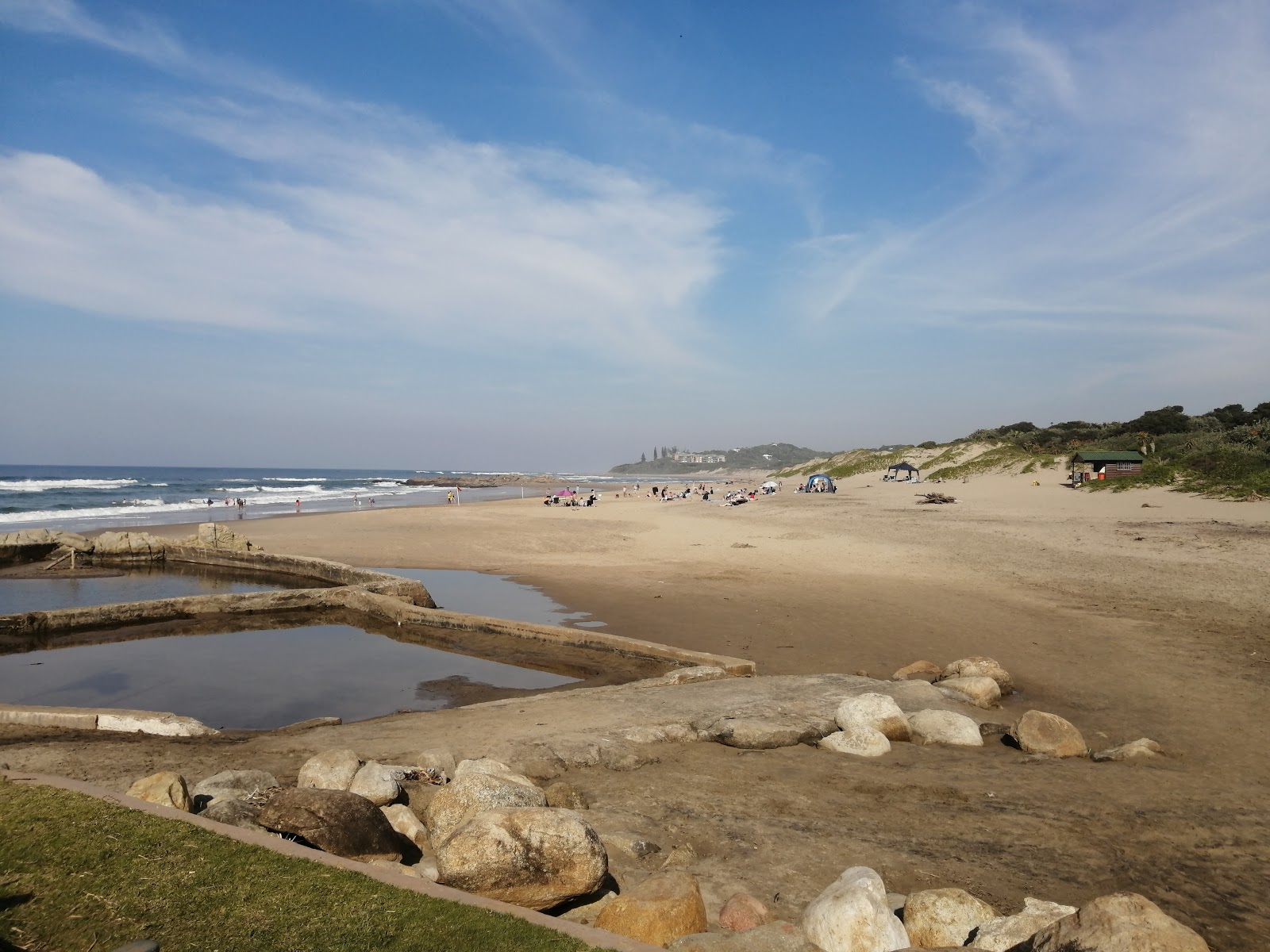 Fotografija Marina beach II z svetel fin pesek površino