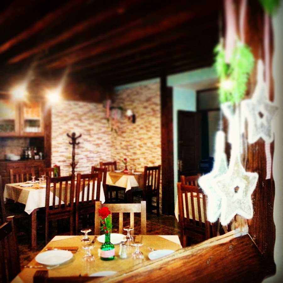 La Parada - Casa de Comidas -El Patio de mi casa-