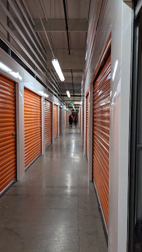 Self-Storage Facility «Public Storage», reviews and photos, 4880 W Rosecrans Ave, Hawthorne, CA 90250, USA