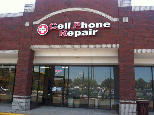 Electronics Repair Shop «CPR Cell Phone Repair Largo», reviews and photos, 10500 Ulmerton Rd Suite 206, Largo, FL 33771, USA