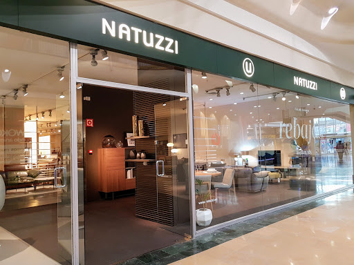 Natuzzi