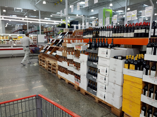 Warehouse store «Costco Wholesale», reviews and photos, 5301 Almaden Expy, San Jose, CA 95118, USA