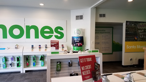 Cell Phone Store «Cricket Wireless Authorized Retailer», reviews and photos, 815 Pico Blvd, Santa Monica, CA 90405, USA