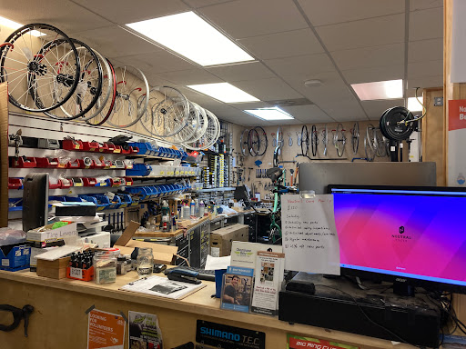 Bicycle Store «Neutral Cycle», reviews and photos, 624 S 5th St, Champaign, IL 61820, USA