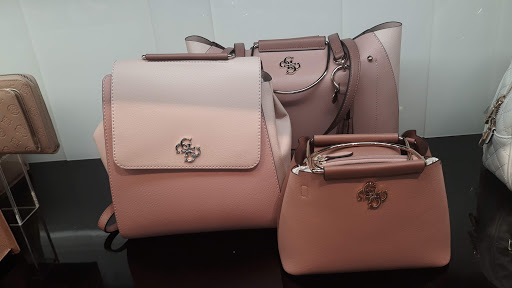 Clothing Store «GUESS Factory», reviews and photos, 12801 W Sunrise Blvd #631, Sunrise, FL 33323, USA