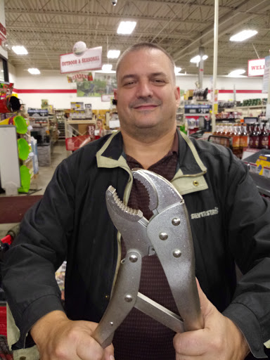 Home Improvement Store «Tractor Supply Co.», reviews and photos, 67 Palomba Dr, Enfield, CT 06082, USA