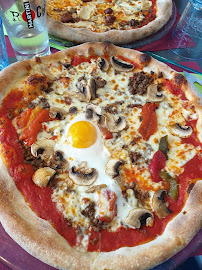 Pizza du Restaurant italien La table des délices à Châlons-en-Champagne - n°11