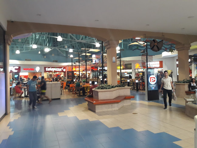 El Paseo Shopping La Peninsula