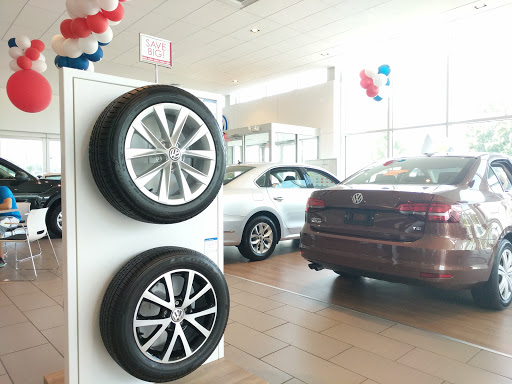 Volkswagen Dealer «Sutliff Volkswagen», reviews and photos, 1301 Paxton St, Harrisburg, PA 17104, USA