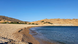 Paralia Plakes'in fotoğrafı ve güzel manzarası