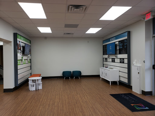 Internet Service Provider «Windstream Retail Store», reviews and photos, 206 White Ave S E, Live Oak, FL 32064, USA