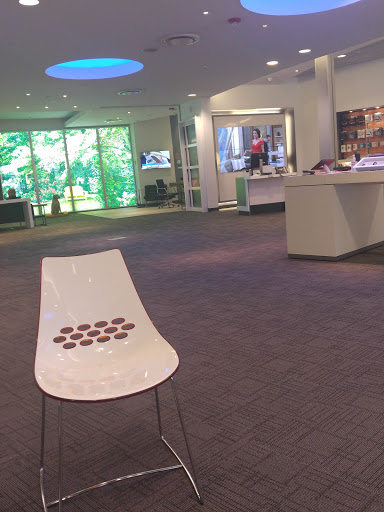 Cell Phone Store «AT&T», reviews and photos, 585 E Palatine Rd, Arlington Heights, IL 60004, USA