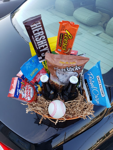 Florist «Chippewa Valley Floral», reviews and photos, 507 S Barstow St, Eau Claire, WI 54701, USA