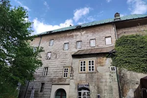 Houska castle image