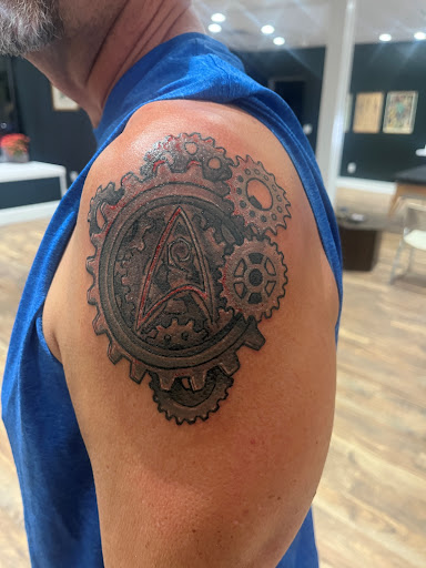 Explore predator tattoo ideas, creative tattoo ideas in Holland, available at Broken Vessel Tattoo