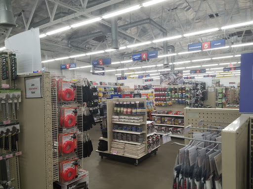 Hardware Store «Harbor Freight Tools», reviews and photos, 1349 N Blackstone Ave, Fresno, CA 93703, USA