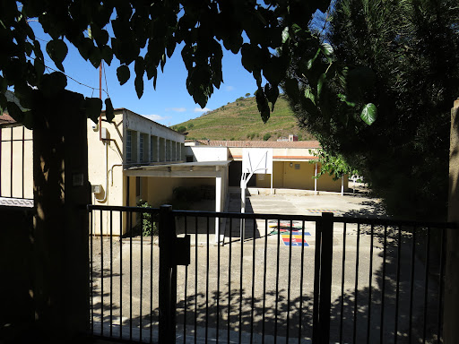 Escola Pública Rossend Giol Zer Baix Priorat en Porrera