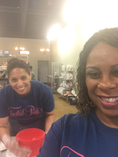 Bakery «Frosted Pink Cake Co», reviews and photos, 6204 S Cooper St #112, Arlington, TX 76001, USA