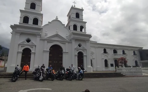 Iglesia De Umuquena image