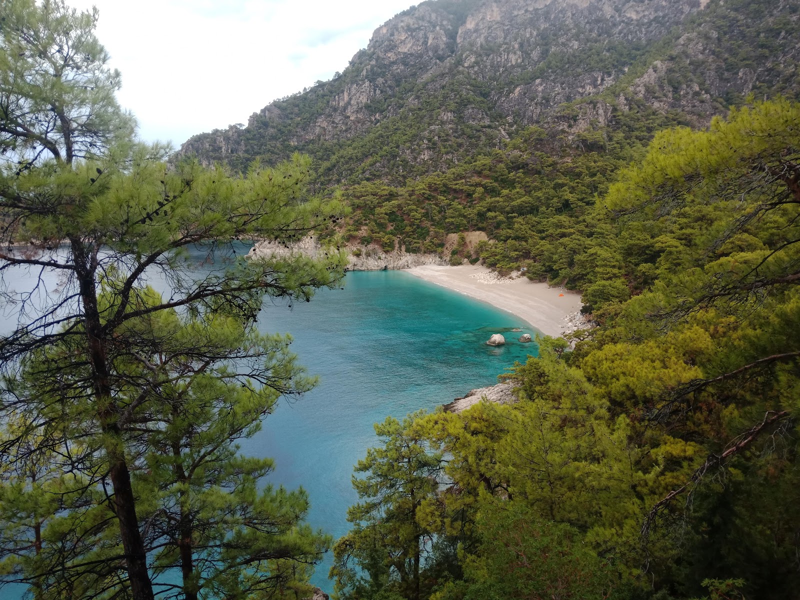 Balartı Plajı'in fotoğrafı turkuaz saf su yüzey ile