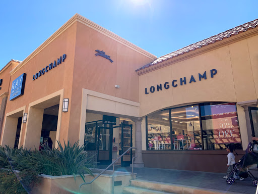 Shopping Mall «Desert Hills Premium Outlets», reviews and photos, 48400 Seminole Dr, Cabazon, CA 92230, USA