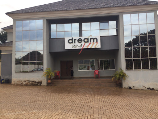 Dream 92.5 FM, 1 Temple Ave, GRA, Enugu, Nigeria, Telecommunications Service Provider, state Enugu