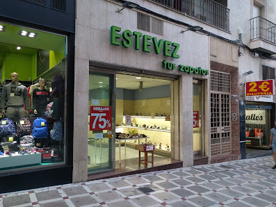 Estevez Tus Zapatos C. Pescadería, 3, 23001 Jaén, España