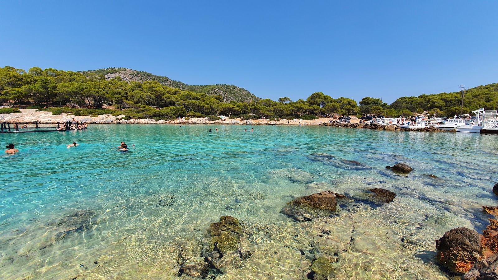 Paralia Aponisos'in fotoğrafı ve güzel manzarası
