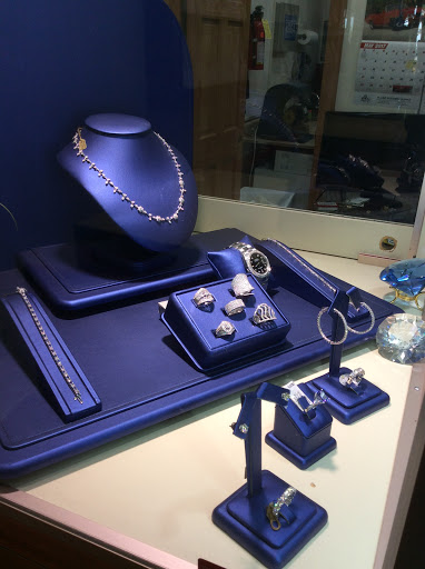 Jewelry Store «Levit Jewelers», reviews and photos, 1000 Park Blvd E, Massapequa Park, NY 11762, USA