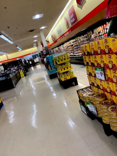 Grocery Store «SHOPPERS Food - Rolling Valley», reviews and photos, 9274 Old Keene Mill Rd, Burke, VA 22015, USA